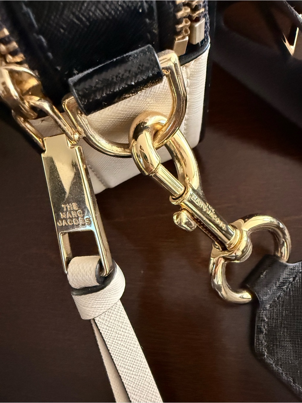 Marc Jacobs Snapshot Crossbody with Branded Black Strap - Picture 13 of 15